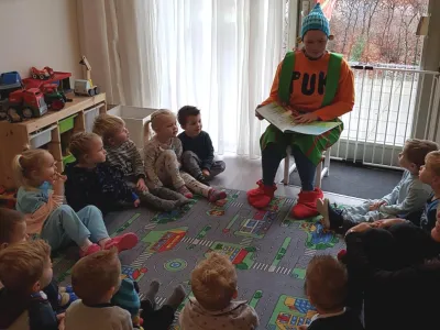 voorlezen bij kinderopvang dagopvang Zuidwolde MoreThanKidz