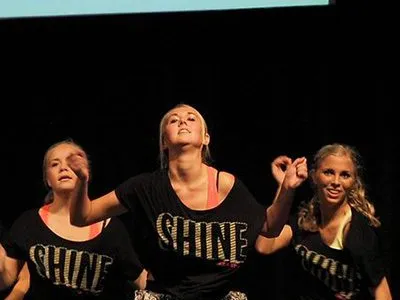 Dansschool Inge Leeflang - 400x700 - JPG