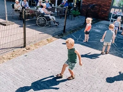 Spelen bij TMZ