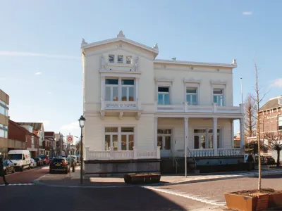 Villa West Museumlaan