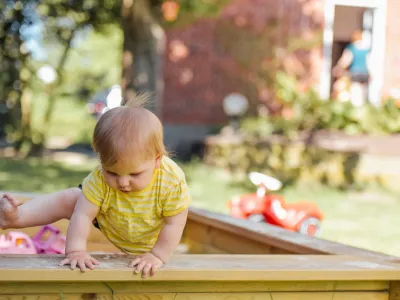 Buiten spelen en op avontuur gaan in de tuin