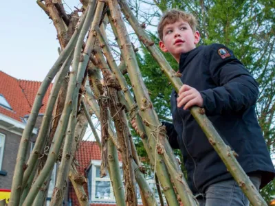 Hutten bij buitenschoolse opvang - Up Kinderopvang aan Caspar Fagelstraat in Delft