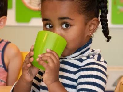 meisje beker