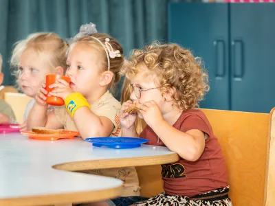 peuters eten binnen