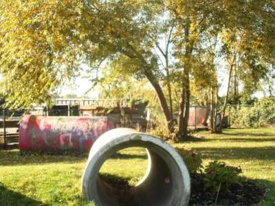 Buiten speel plaats Kinderopvang Klein Kamerik
