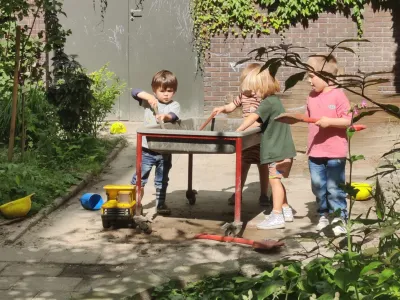 Thuis 4