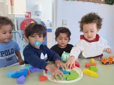 KDV Little Family