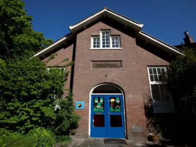 Meerlnest Voorweg