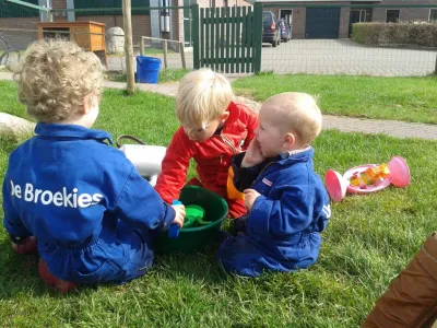 De Broekies